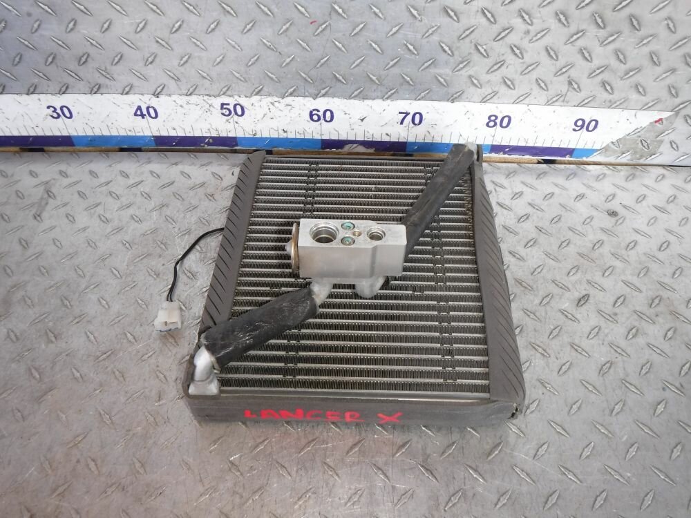 Радиатор отопителя Mitsubishi Lancer X