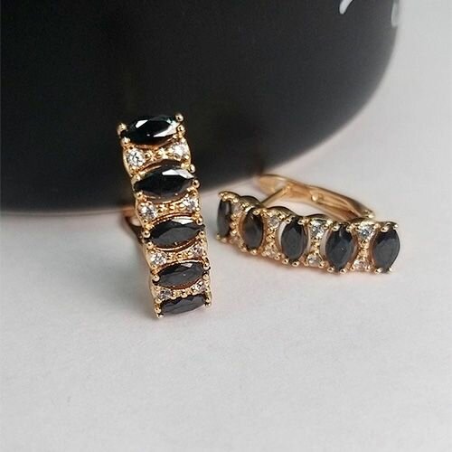 Серьги XUPING JEWELRY, изумруд синтетический, фианит, искусственный камень, золотой — фото 1