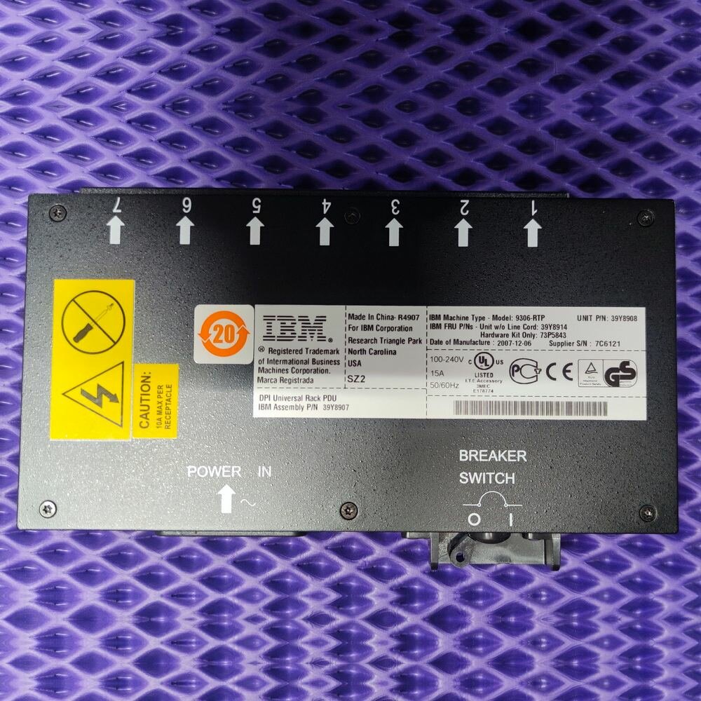 Блок распределения питания Lenovo TopSellerDPI Universal Rack Power Distribution Unit (Europe) with 7 x IEC C-13 (39Y8952)