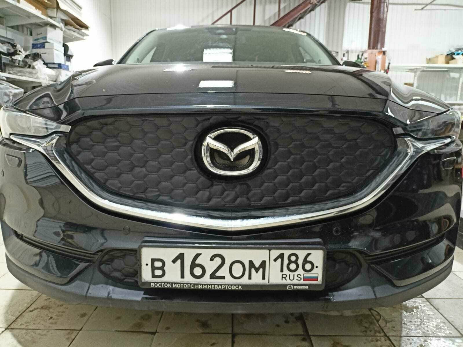 Утеплитель радиатора для Mazda CX-5 2017-2023 комплект соты строчка чёрная