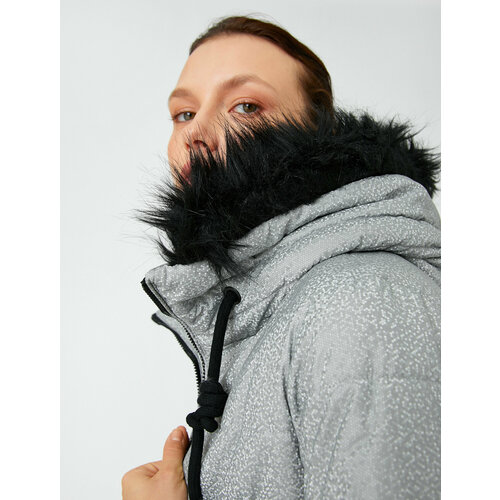 фото Куртка koton, размер 42, серебряный