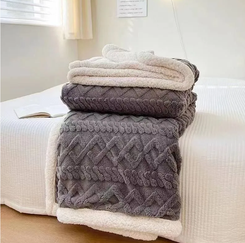 фото Плед покрывало теплое меховое размер 220 на 240 см