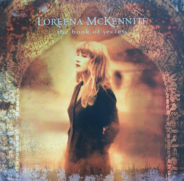 Виниловая пластинка McKennitt, Loreena, The Book Of Secrets (coloured) (0774213551078) IAO - фото №1