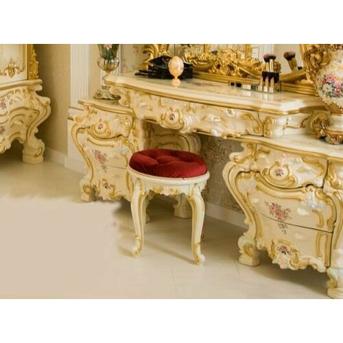 Пуф 390х390х450мм в спальню 24338₽