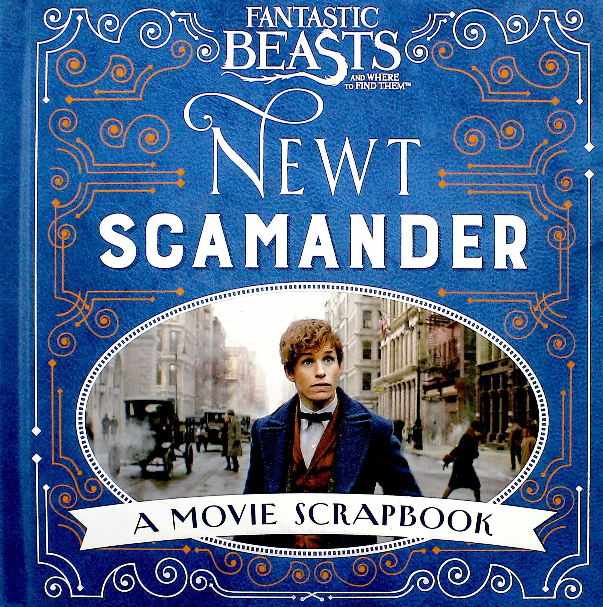 Fantastic Beasts and Where to Find Them. Newt Scamander: A Movie Scrapbook - фото №2