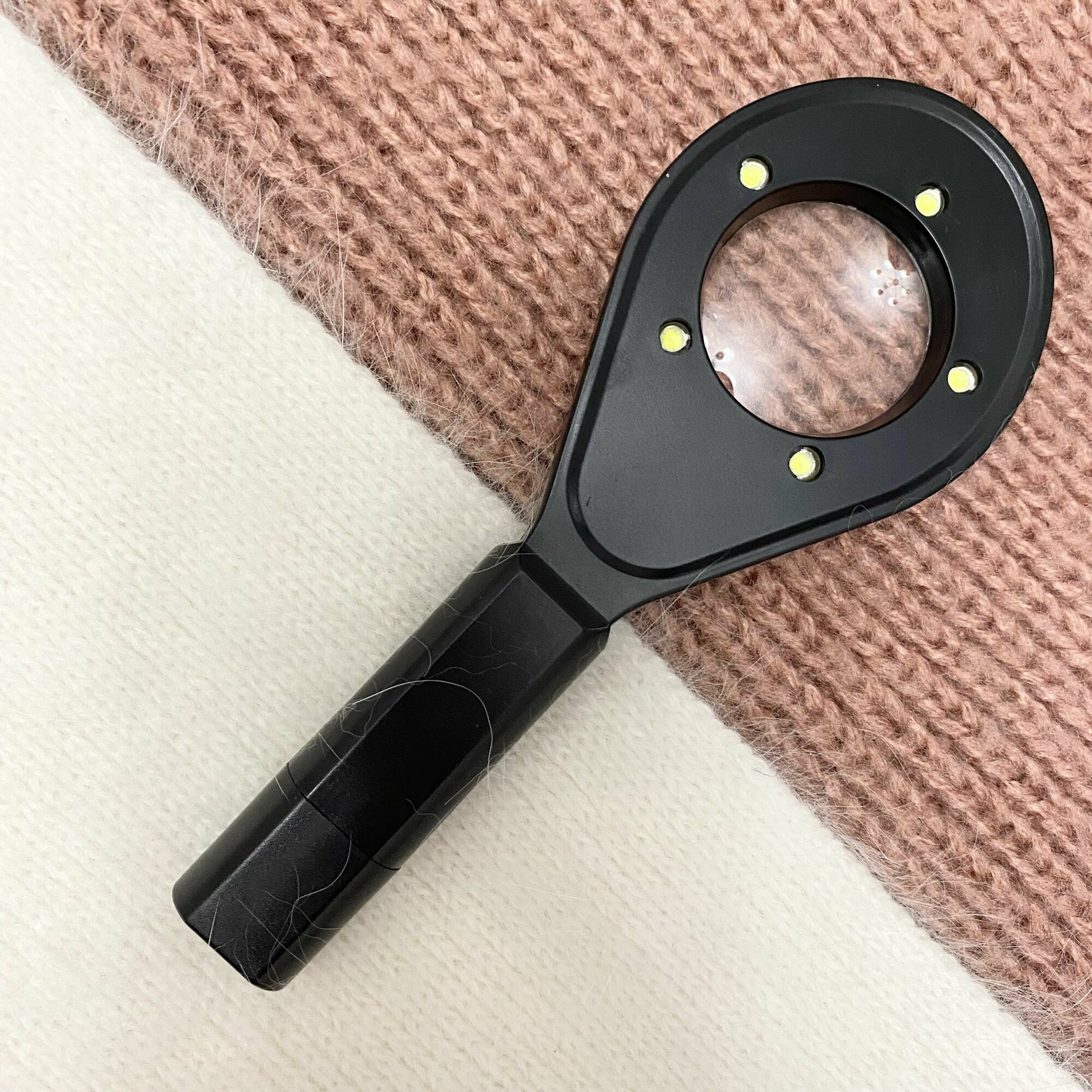 Лупа со светодидным фонариком и компасом , зарядка от USB , цвет черный — фото 1