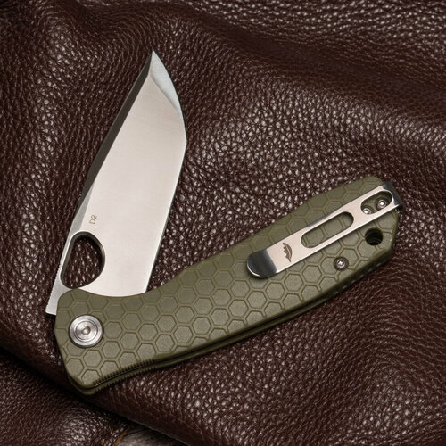 нож honey badger tanto d2 m hb1408 с зелёной рукоятью Нож Tanto M D2 Green