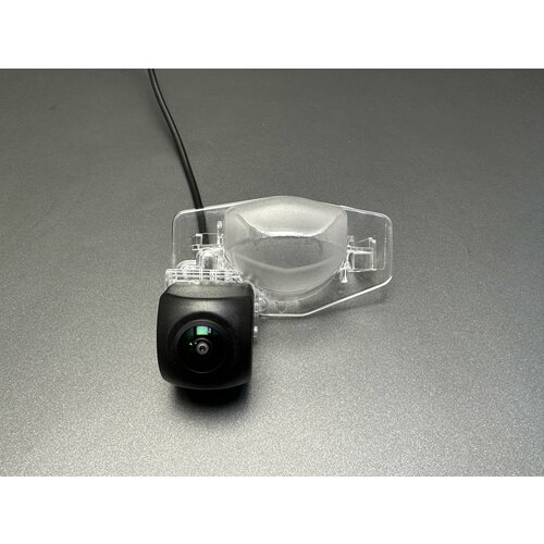 Камера заднего вида для Honda Хонда 2007 - 2018 NaviFly CVBSAHD 1080P широкоугольная 170 градусов FishEye эффект рыбий глаз 199000₽