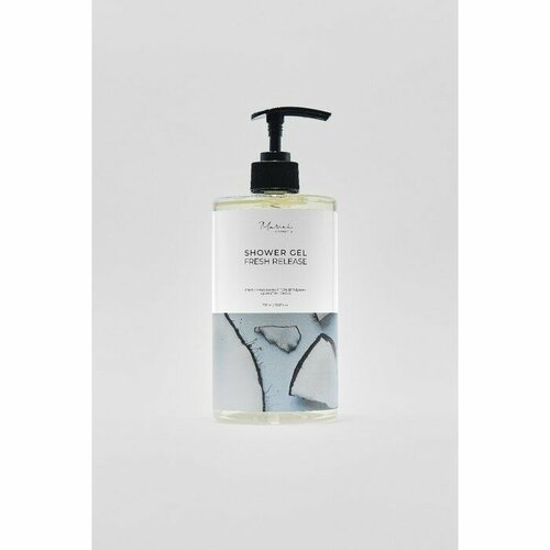 Mariee la cosmetique Гель для душа Mariee la cosmetique с ароматом кокоса, 700 мл