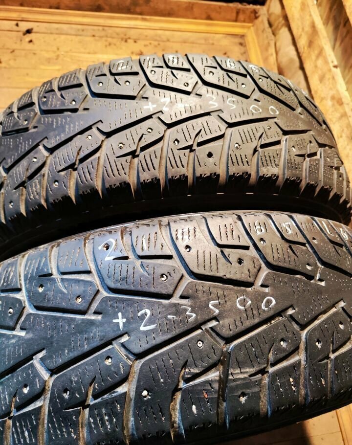 Yokohama Ice Guard IG55 215/65 R16 (цена за пару 2 штуки)