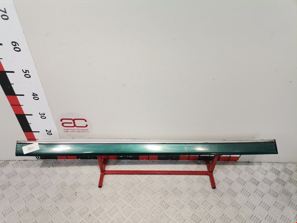 Накладка (молдинг) двери передней правой Volvo S80 1 9485760 арт. 1891881