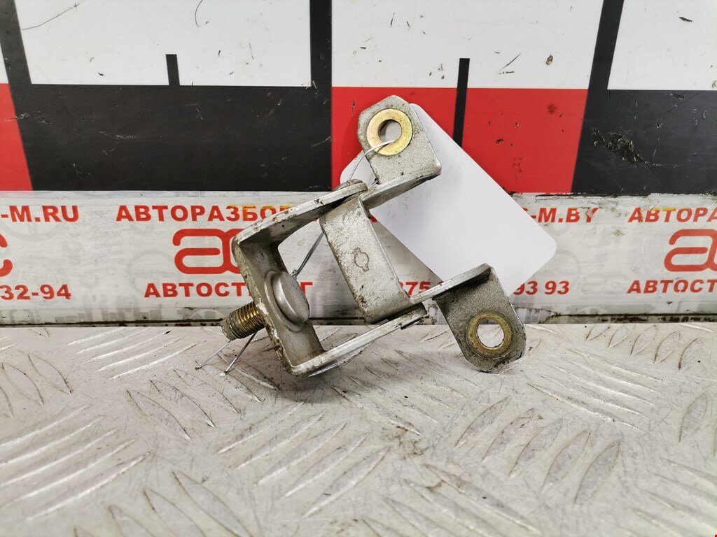 Петля крышки (двери) багажника Nissan Note (E11) 904001U60C арт. 798842