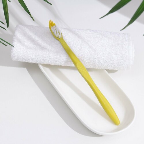 Зубная щетка в индивидуальной упаковке 16 см 50шт 740₽