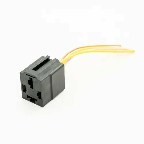 Разъём подключения для реле стартера 70А