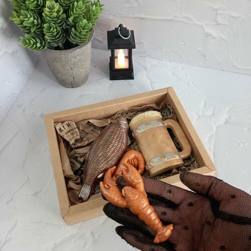 Шоколадный подарочный набор ручной работы для мужчины с раком, креветками, рыбкой и пивной кружкой