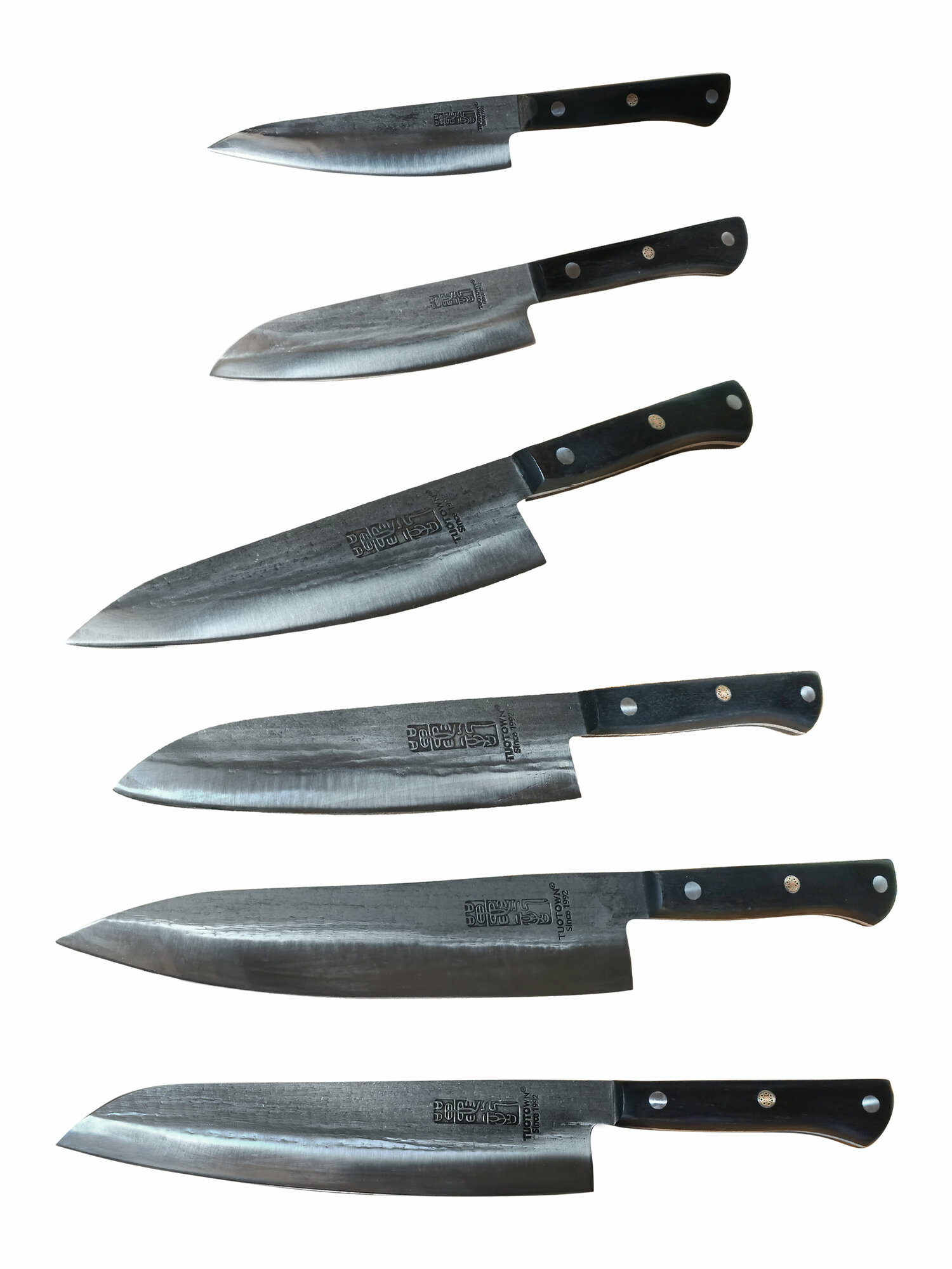 Набор кованных ножей для кухни 6 шт. Углеродистая сталь, древесный пластик.