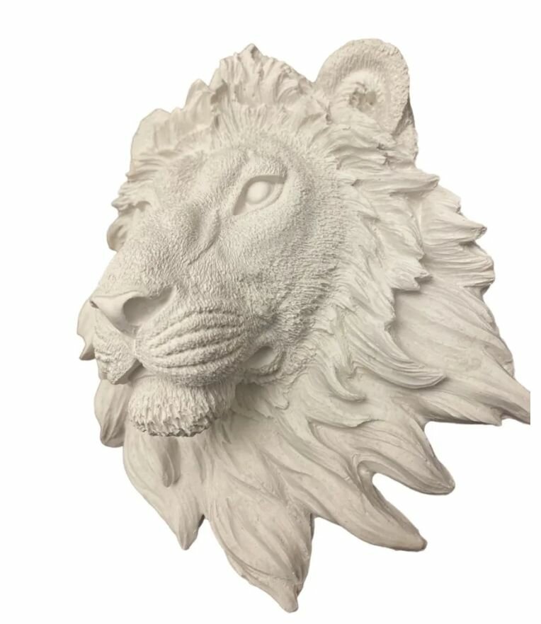 Декоративный лев на стену из гипса в белом исполнении - элегантное панно из гипса для вашего интерьера