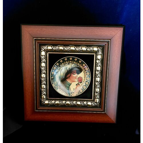 Декоративная тарелка 