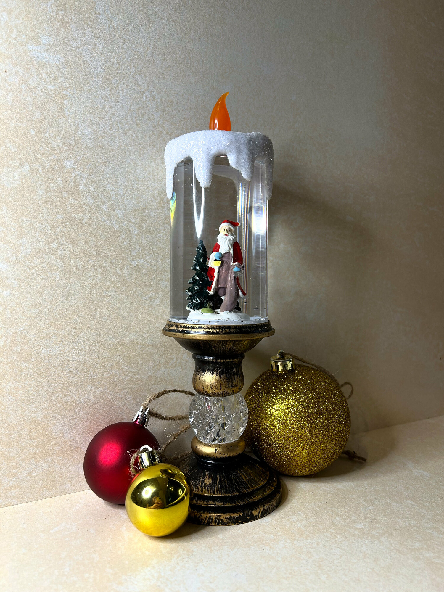 Новогодний фонарь-светильник с эффектом снегопада "Свеча Дед Мороз" 23 см в подарочной коробке