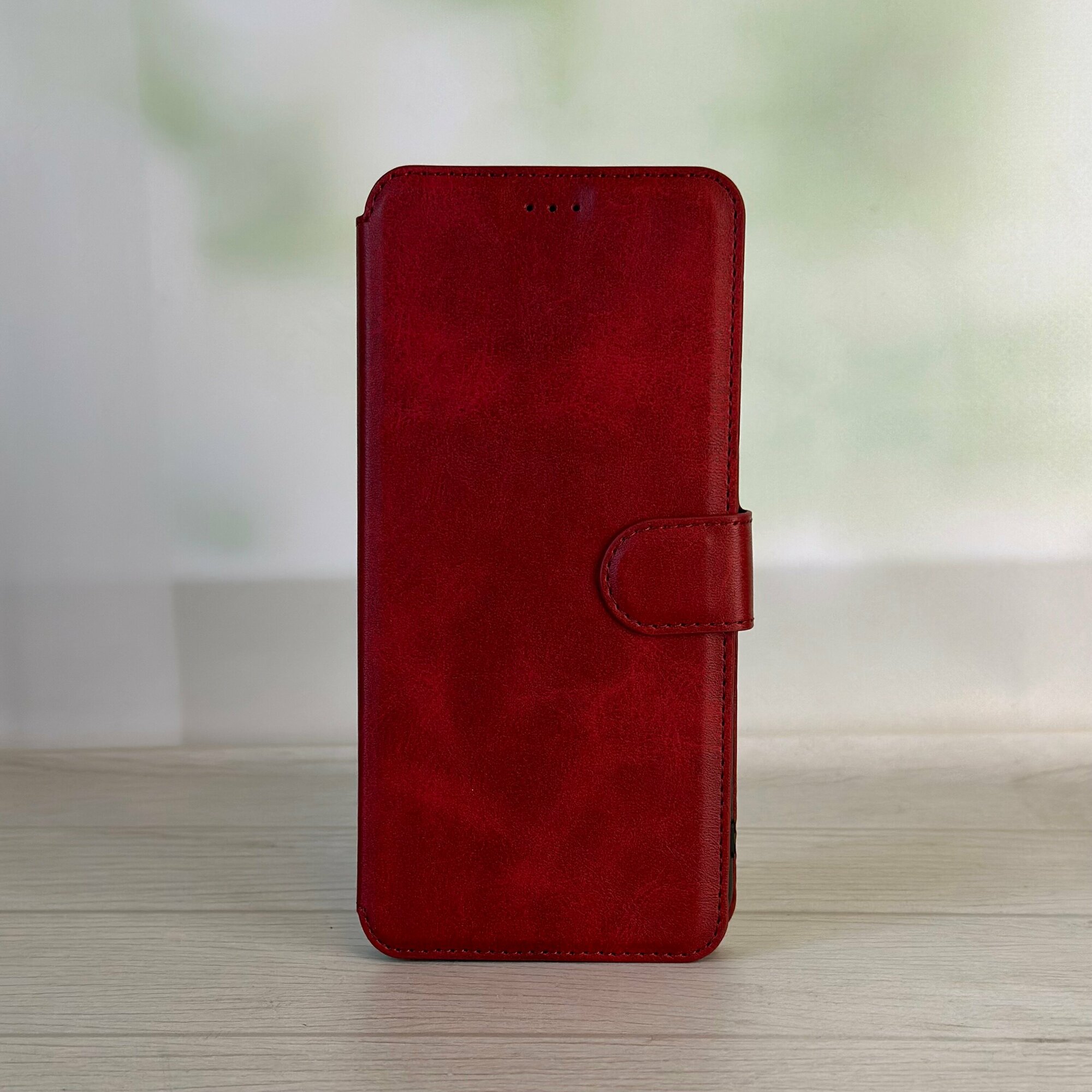 Чехол книжка для Xiaomi Redmi 12 кожаный красный с магнитной застежкой — фото 1