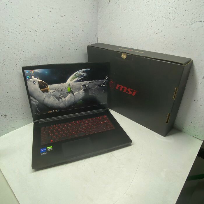 Ноутбук MSI MS16R6