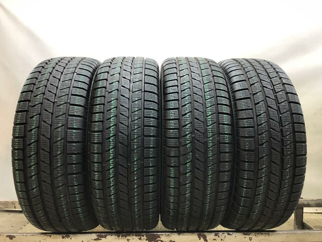 Pirelli Scorpion Ice Snow 235/60 R18 БУ Шины Зимние