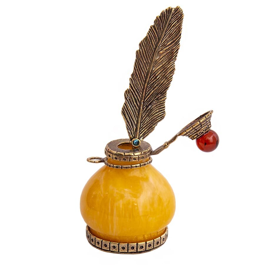 фото Чернильница из янтаря с пером 6 х 4 см