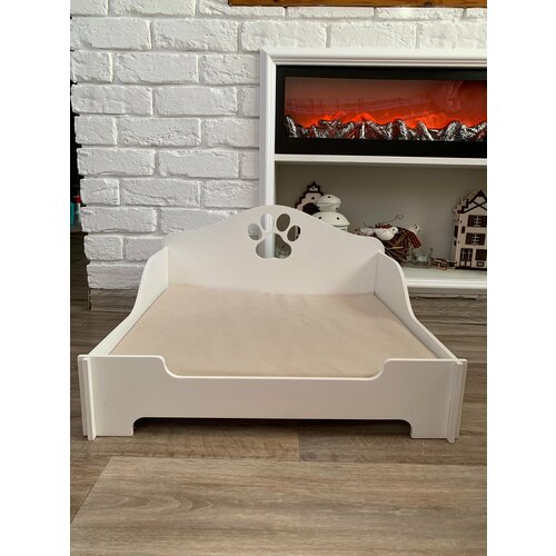Лежанка/кроватка для кошек и собак с матрасом. Сборная модель.