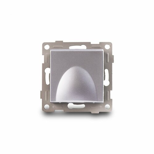 Розетка с защитной крышкой и заземлением, серебристая