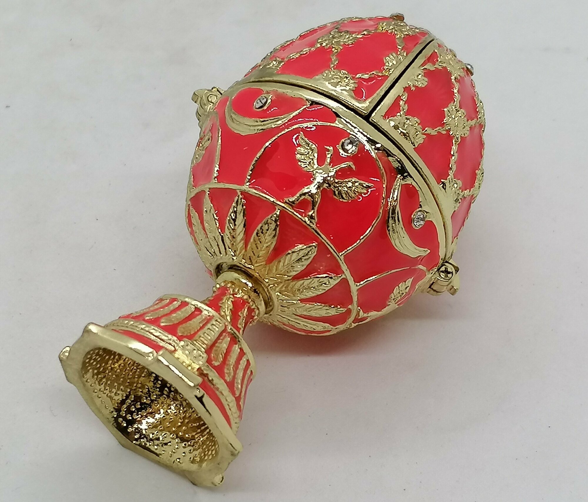 Яйцо Фаберже 90829 с храмом, розовое — фото 1