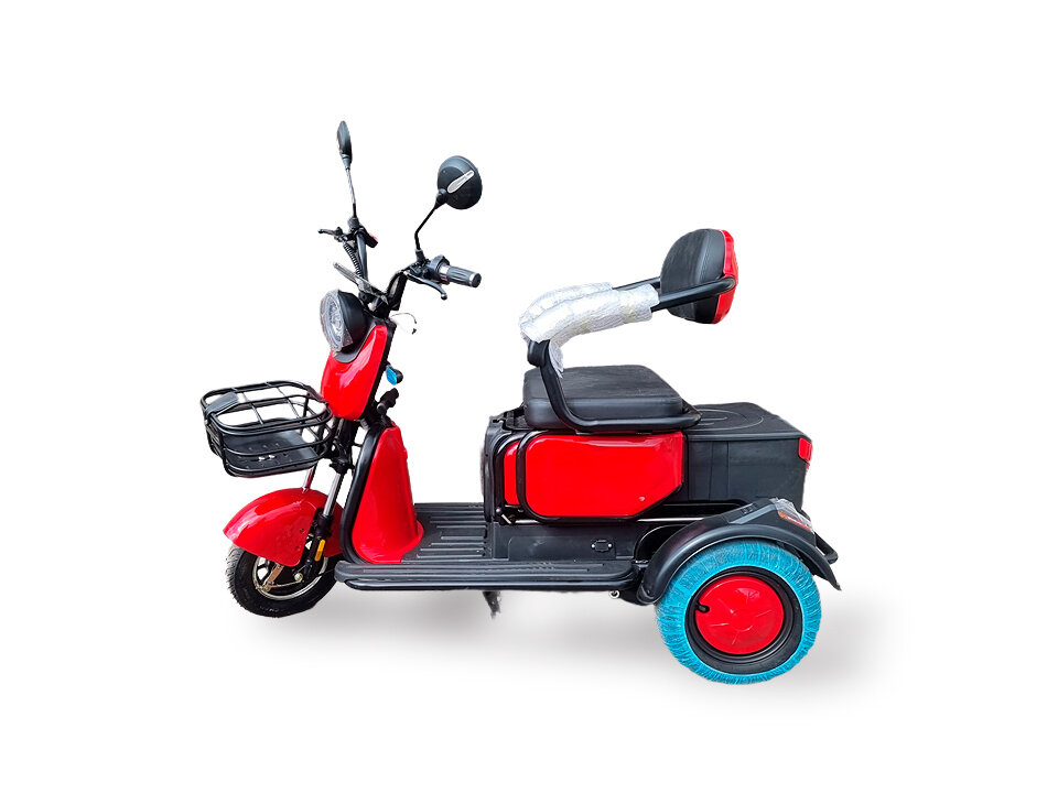 Электрический трицикл Бумеранг-500 2+1 60В-500Вт трехместный взрослый красный