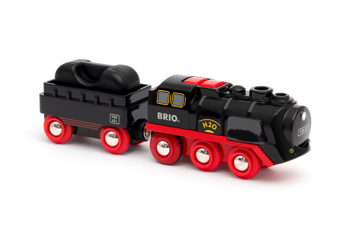 BRIO Паровоз выпускающий пар с грузом-резервуаром для воды 33884