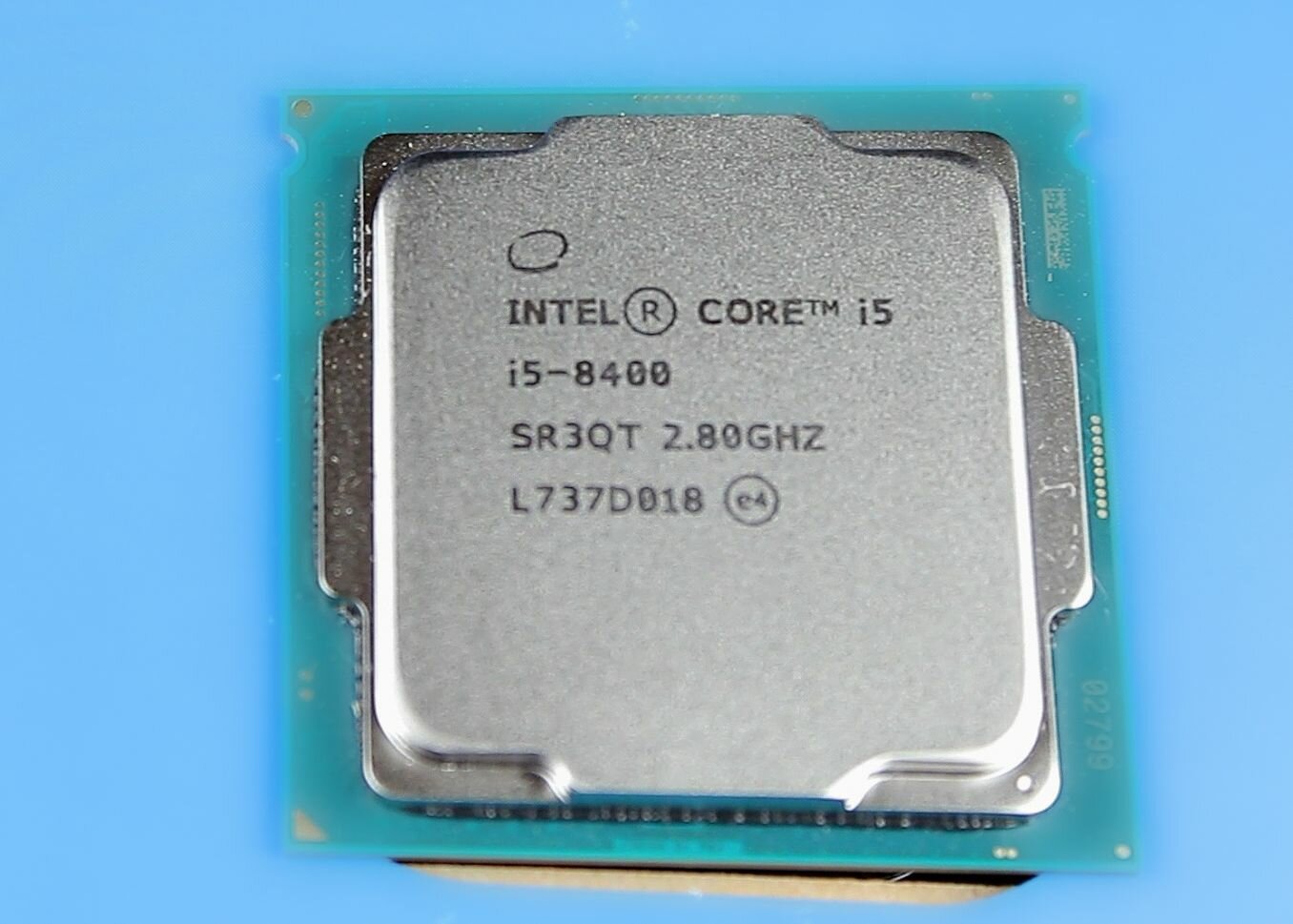 Процессор Intel Core i5 8400, 6 x 2800 МГц, OEM