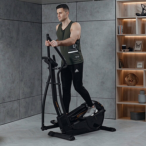 Эллиптический тренажер HASTTINGS FS350 Aero, черный