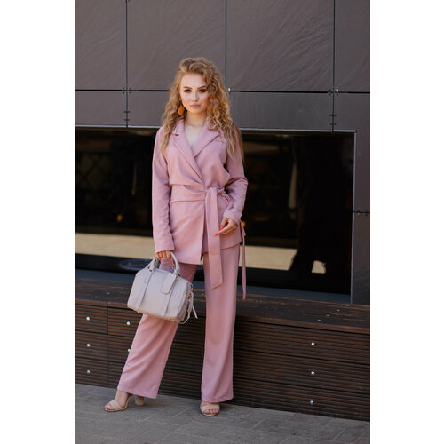 Костюм, размер м, пыльная роза