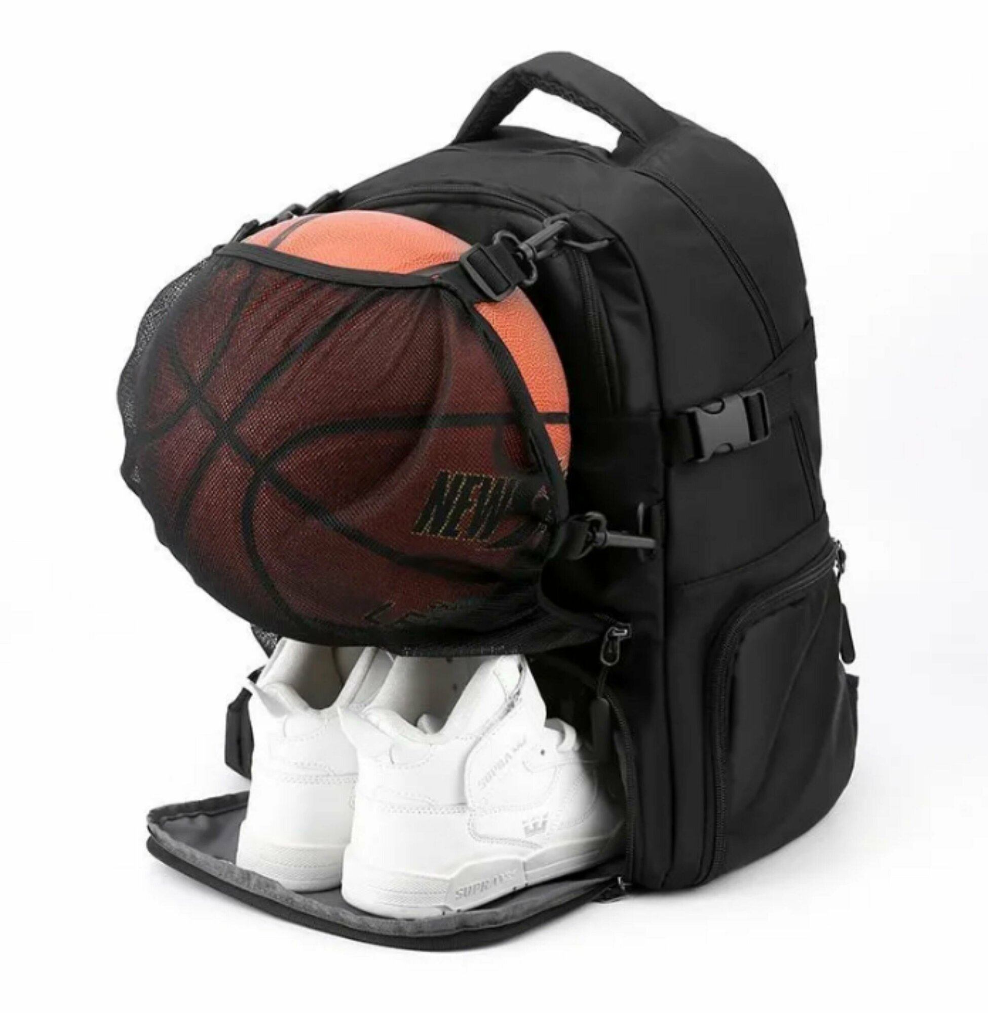 фото Рюкзак мужской спортивный с сеткой для баскетбольного мяча с отделом под обувь, черный с синими вставками Футбольный рюкзак / Волейбольный рюкзак для старшеклассника / Рюкзак райдера