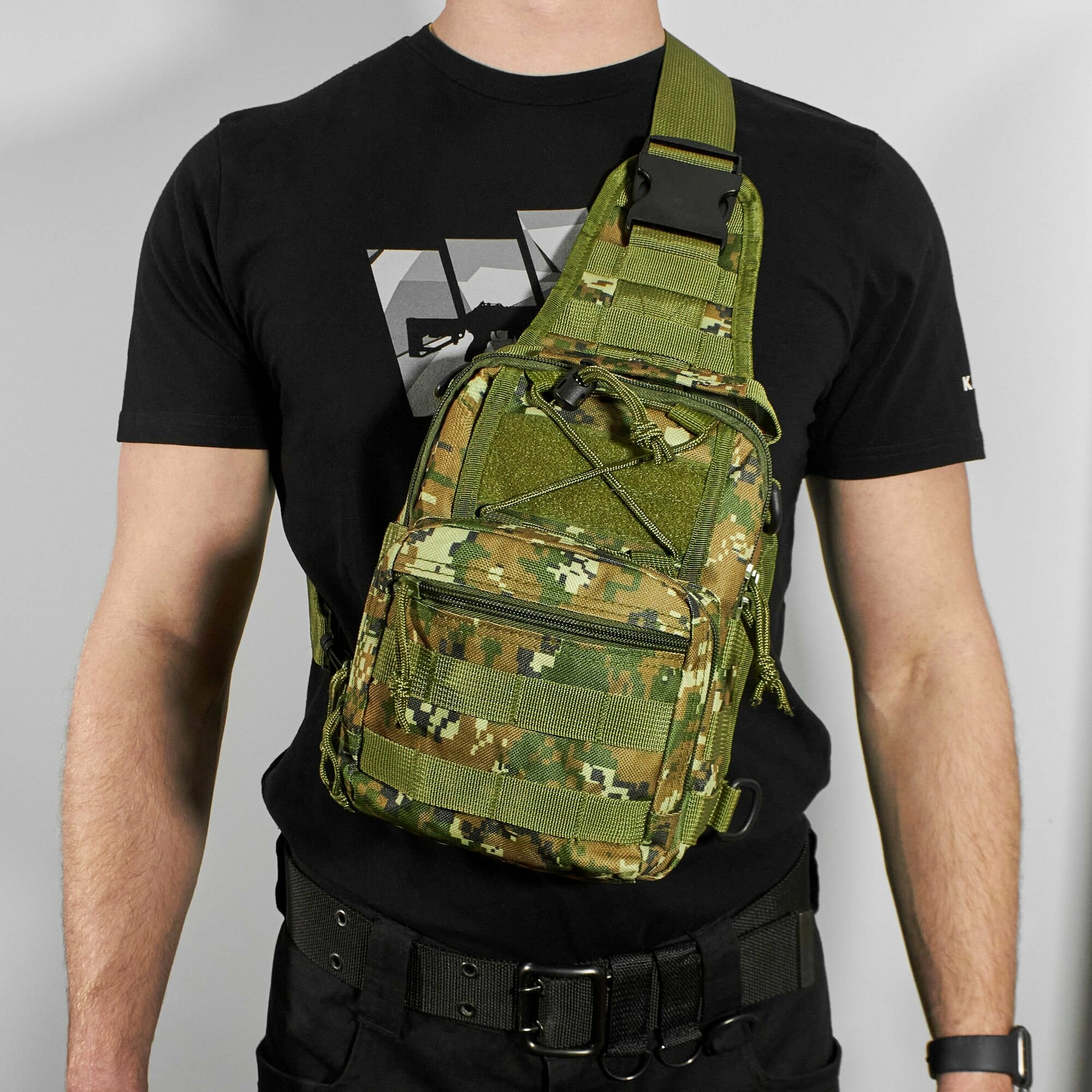 фото Тактическая сумка через плечо "HIKE BAG" / Наплечная сумка на 10 литров