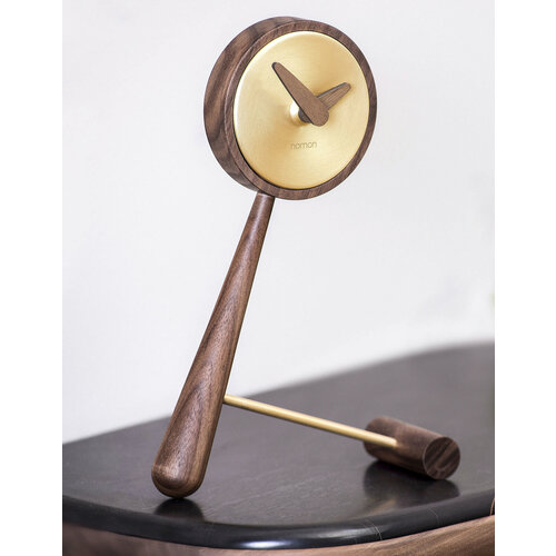 Часы Nomon Puntero Mini Gold G, латунь/орех. D=18см, H=26см