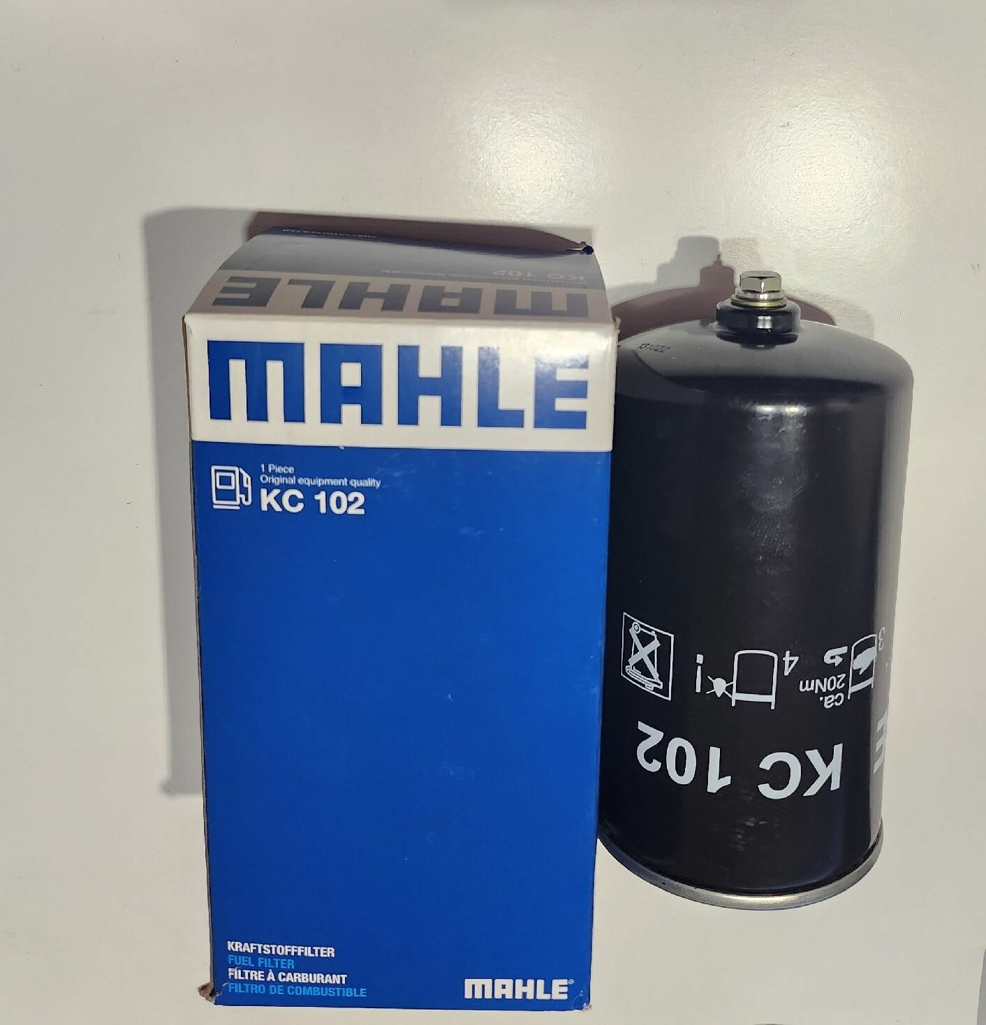 Фильтр топливный MAHLE KC102