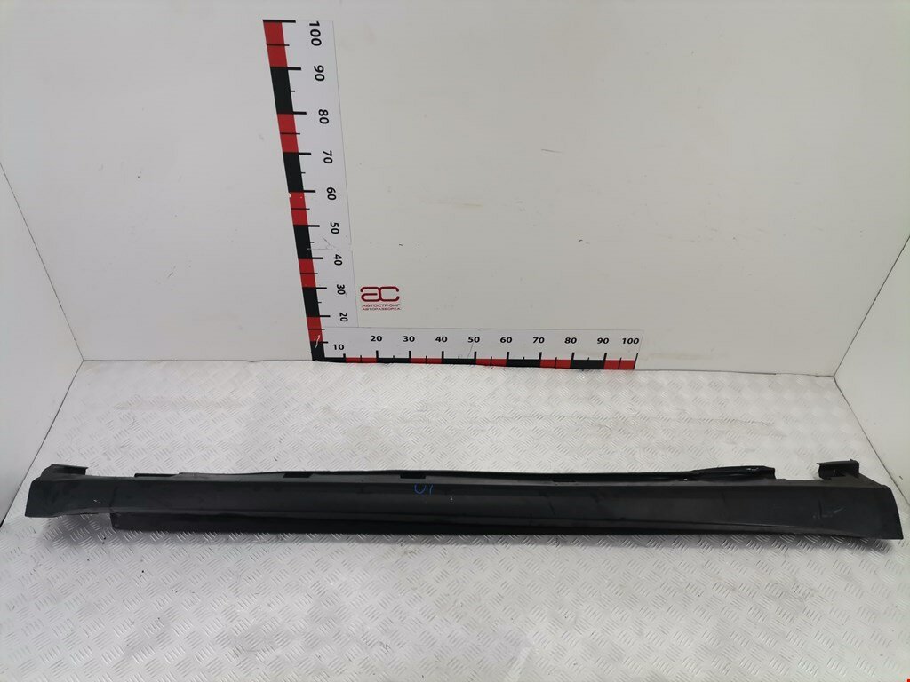 Накладка декоративная на порог правая Mercedes GL-Class (X164) A1646901040 арт. 1406113