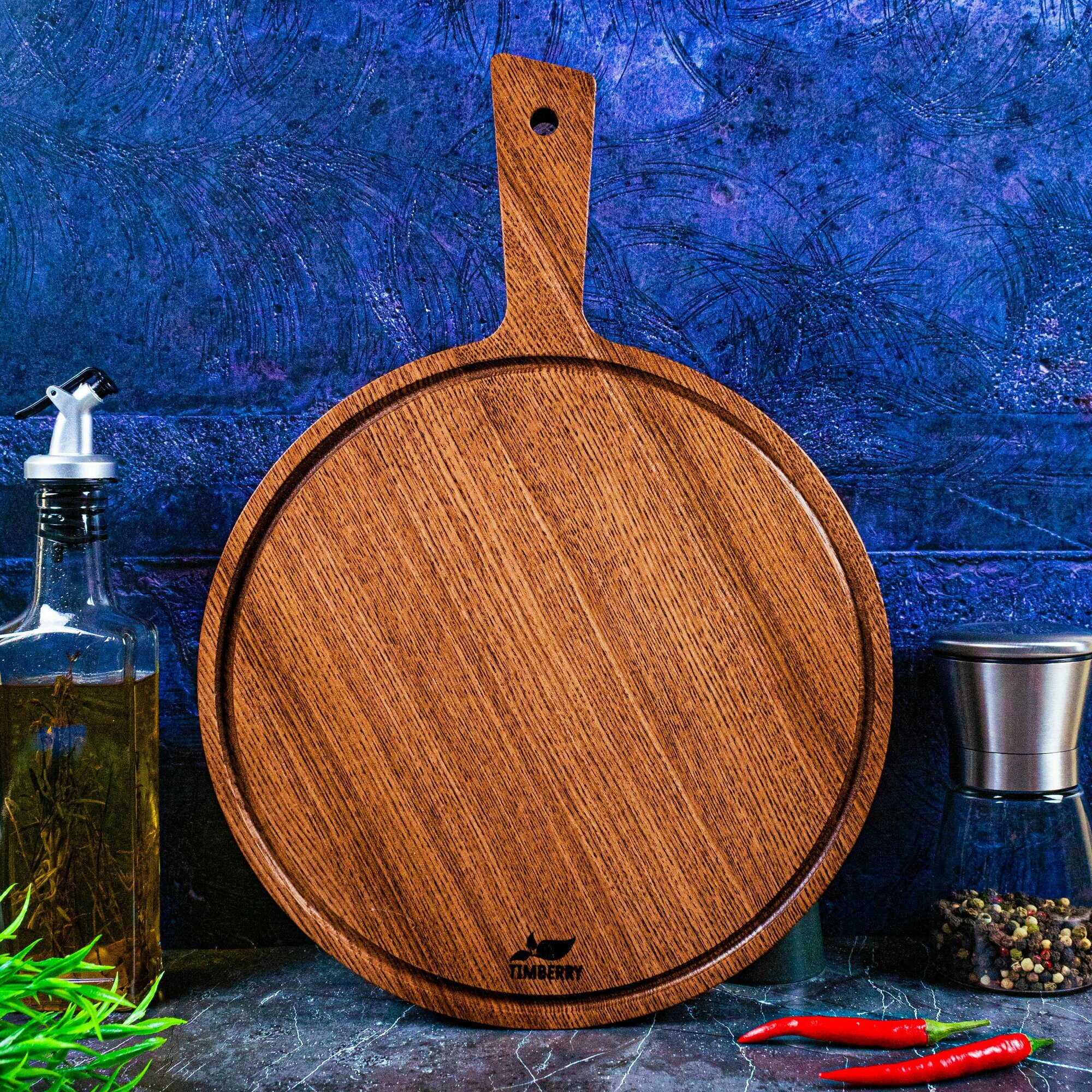 Разделочная доска деревянная круглая 25 см из дуба с ручкой