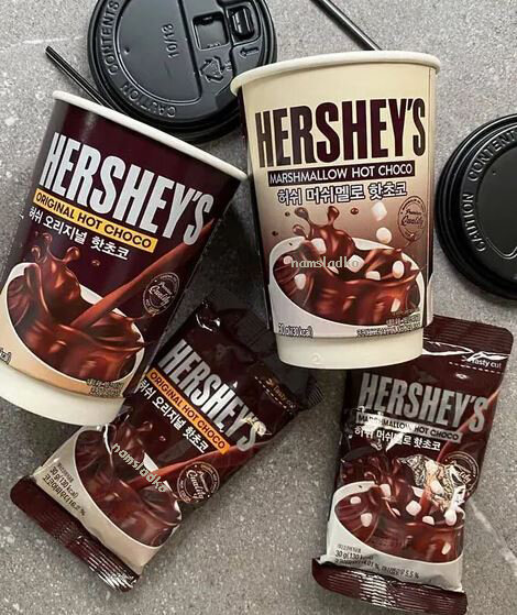 Горячий шоколад Hershey's Hot Choco Cup Оригинальный и с Маршмеллоу (в стакане) 4шт*30гр, Корея. — фото 1