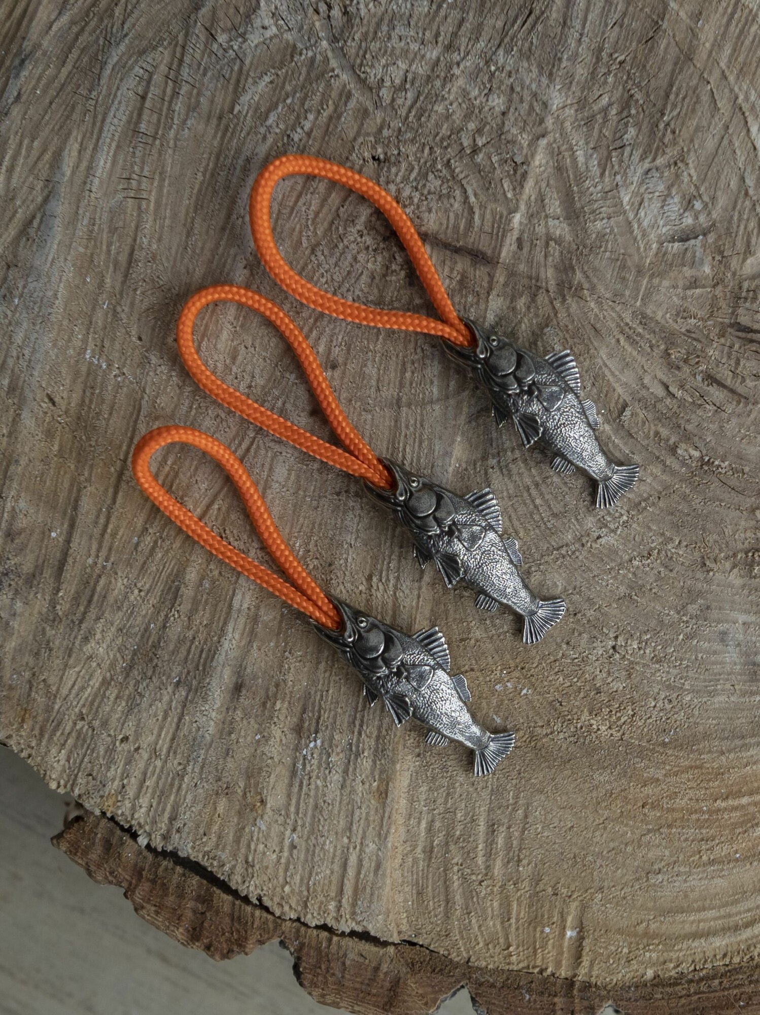 Брелок ReD, оранжевый — фото 1