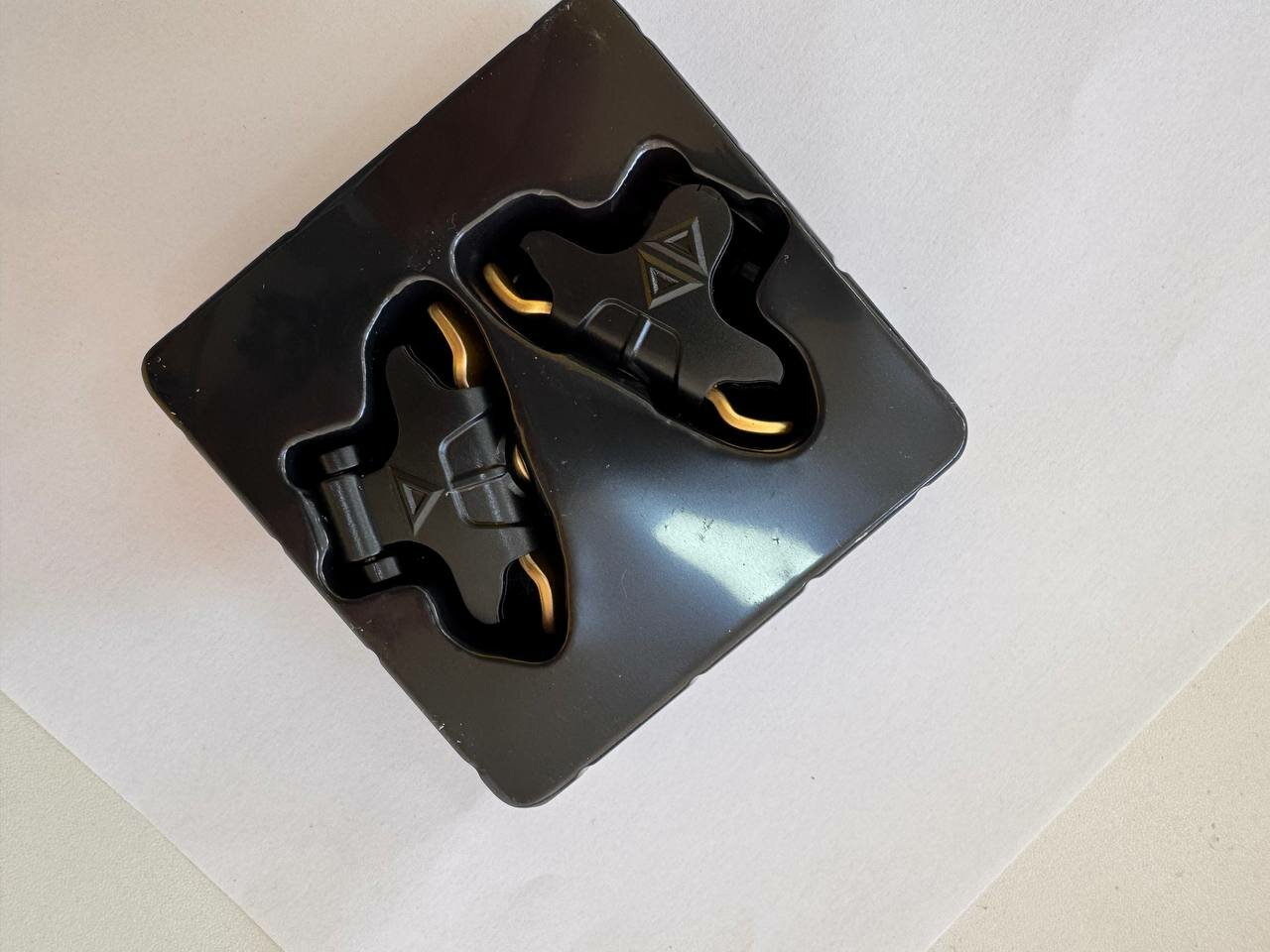 Курок Taurus PUBG Mobile | Профессиональный игровой джойстик для мобильных игр (2 шт.)