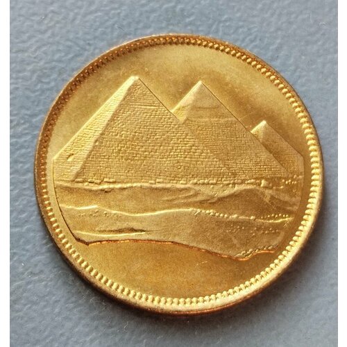 Египет 5 пиастр 1984 (1 тип). Пирамиды Гиза. Единственный год чеканки. UNC