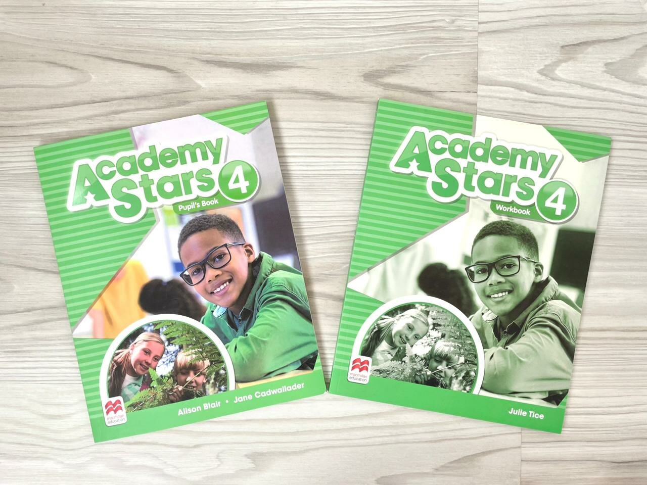 Academy Stars 4+CD, комплект: учебник, рабочая тетрадь, диск
