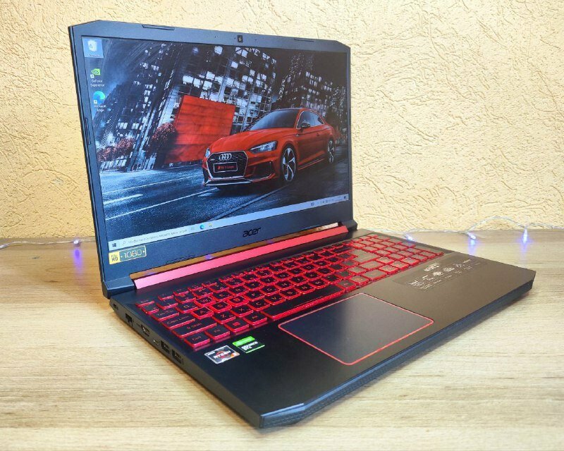 Игровой зверь Acer Nitro 5 R5 RAM 8GB GTX 1650 SSD 512GB