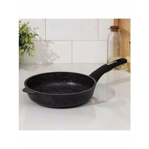 Сковорода Гранит black Induction Pro d-22 см пластиковая 3566₽