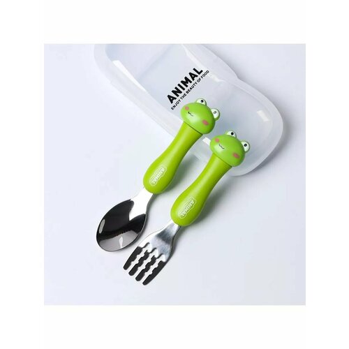 Набор детских столовых приборов в футляре Лягушата 910₽