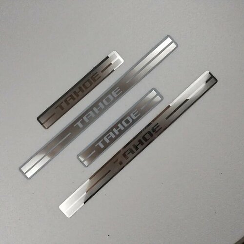 Автомобильные аксессуары для Chevrolet Tahoe Z71 RST 2020 -2023 протектор порога двери автомобиля накладка педаль стикер для стайлинга пороговое покрытие with TAHOE logo 1351₽
